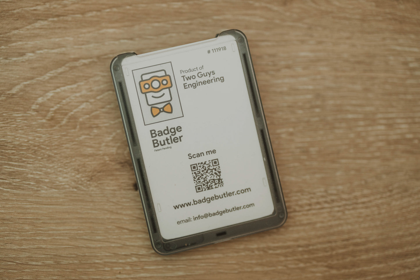 Badge Butler XL - 3 Card Holder